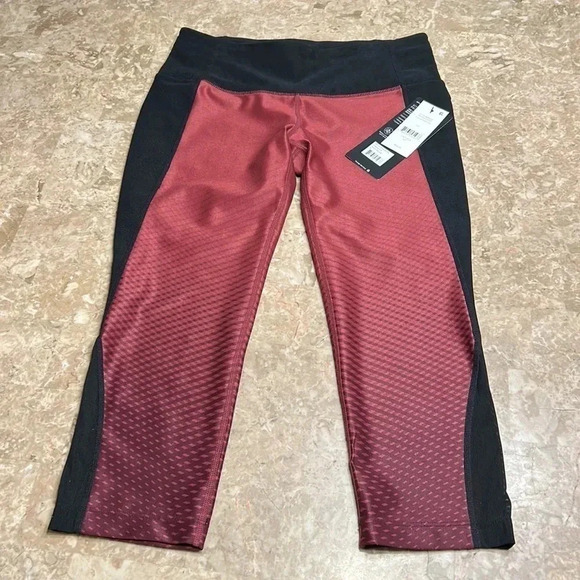 BNWT MPG printed capris cropped leggings BLACK and burgundy activewear - Picture 4 of 12